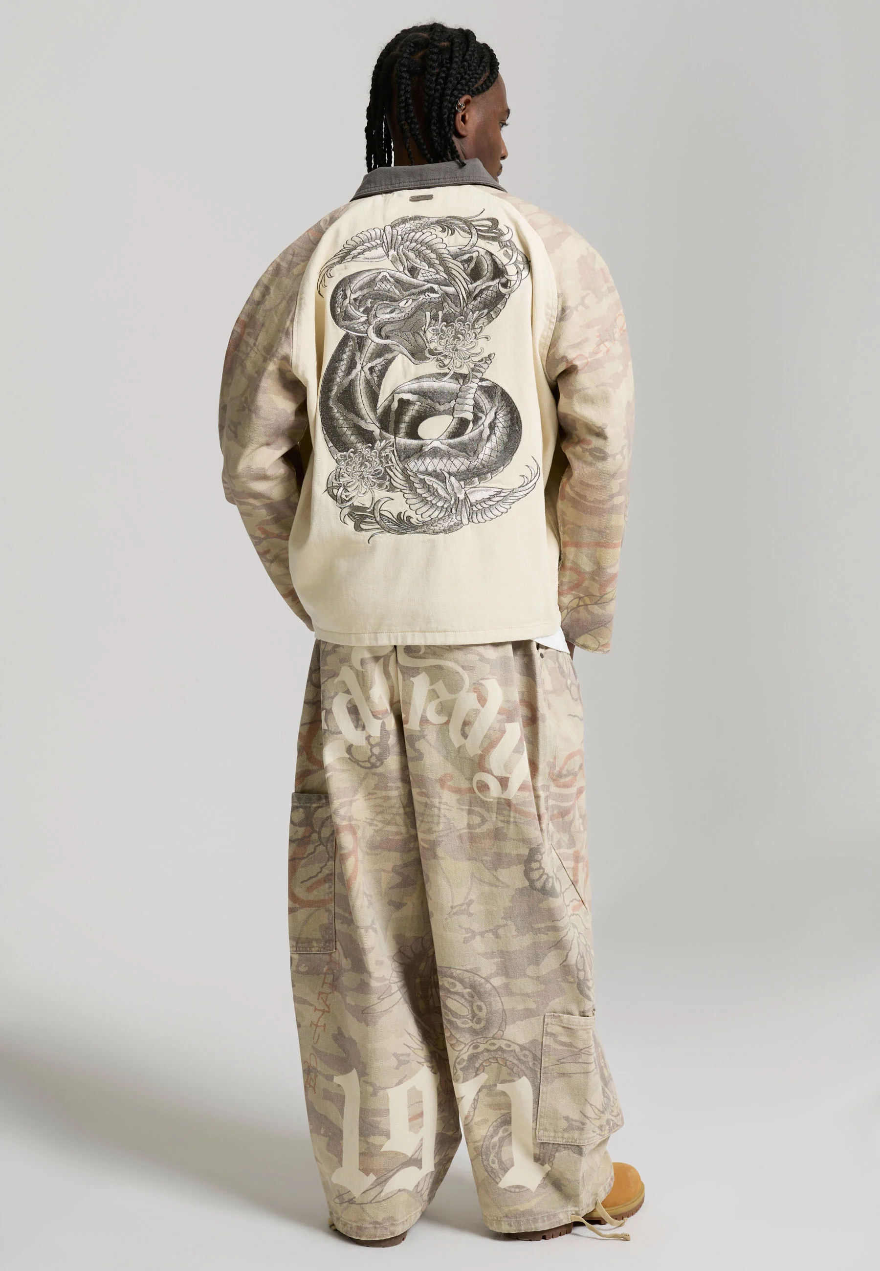 Mens Camo Snake Relaxed Utility Jacket - Ecru - Image 4