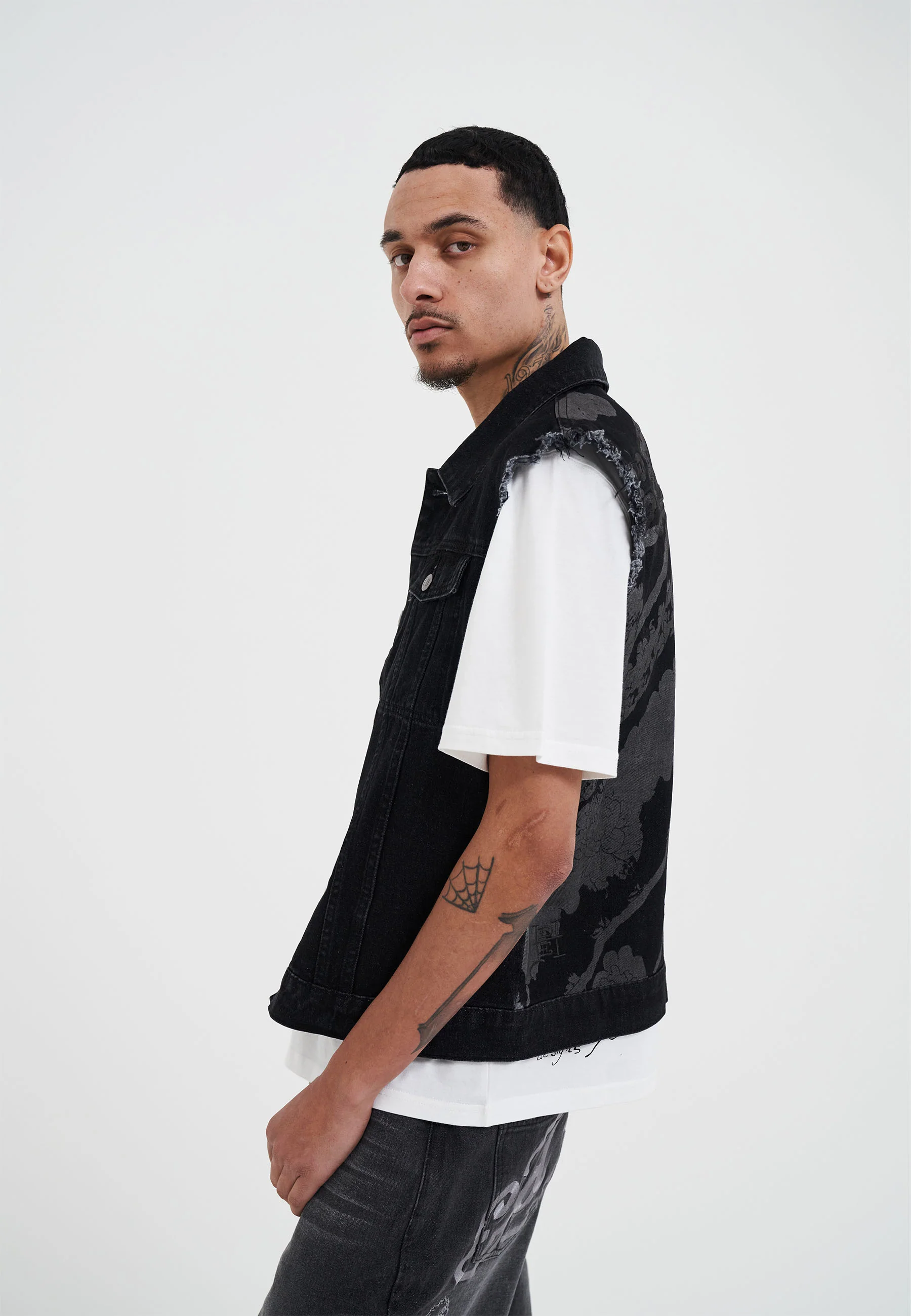 Mens Lion Drag Denim Gilet Vest - Black - Image 3