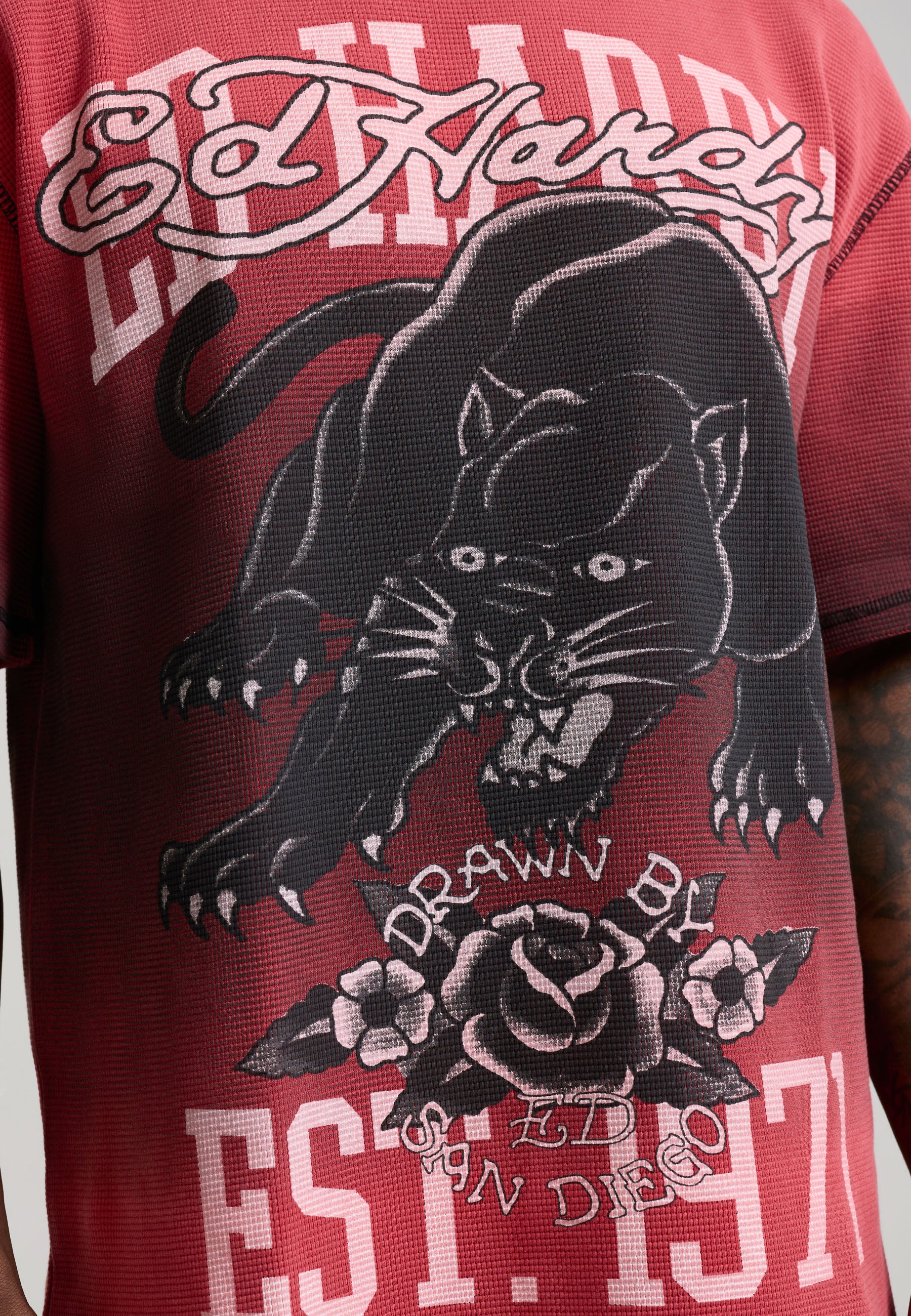 Mens Washed Waffle Panther Graphic Relaxed T-Shirt - Red - Image 5