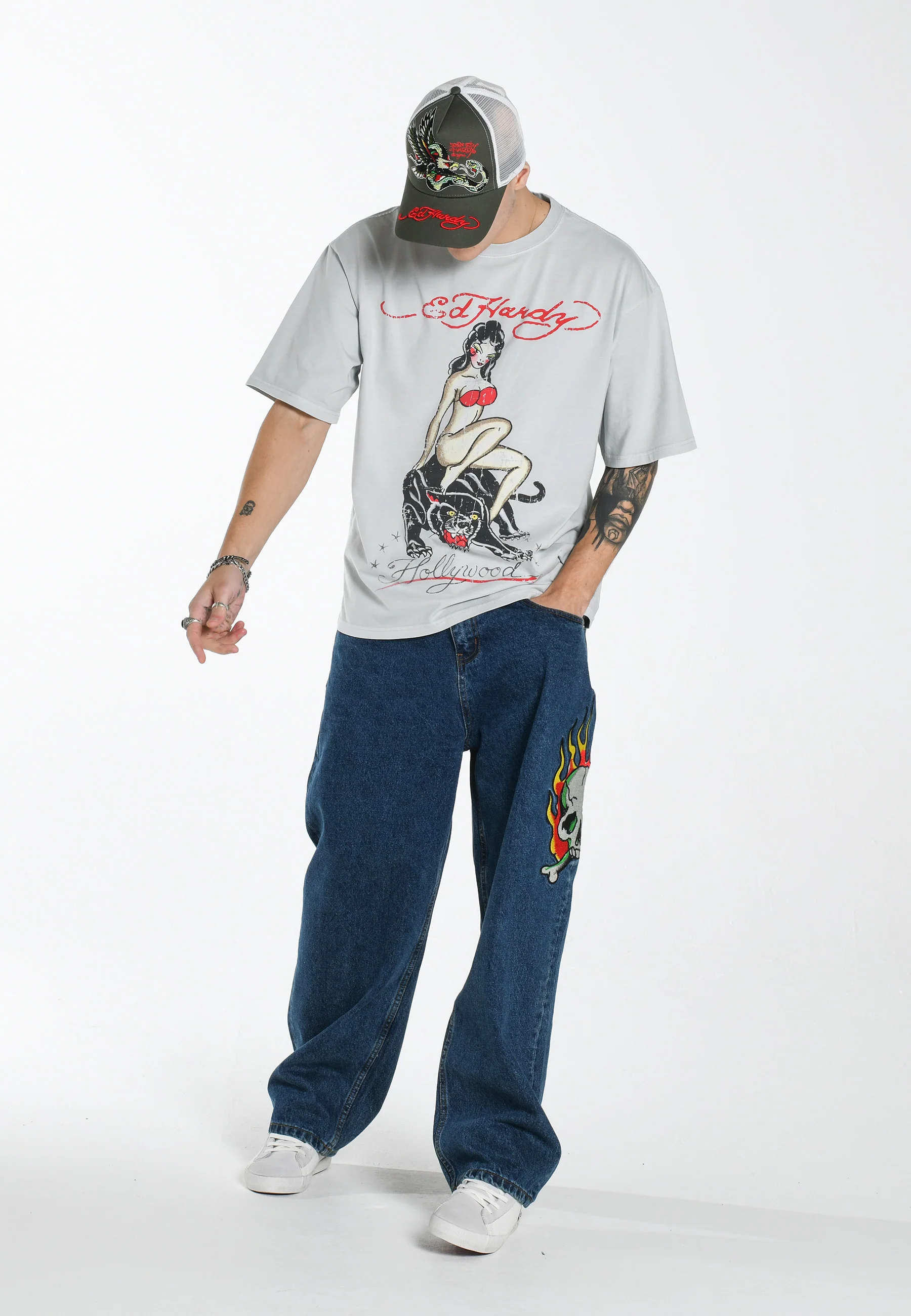 Mens Skull-Snake-Dagger Tattoo Graphic Denim Trousers Jeans - Indigo - Image 4