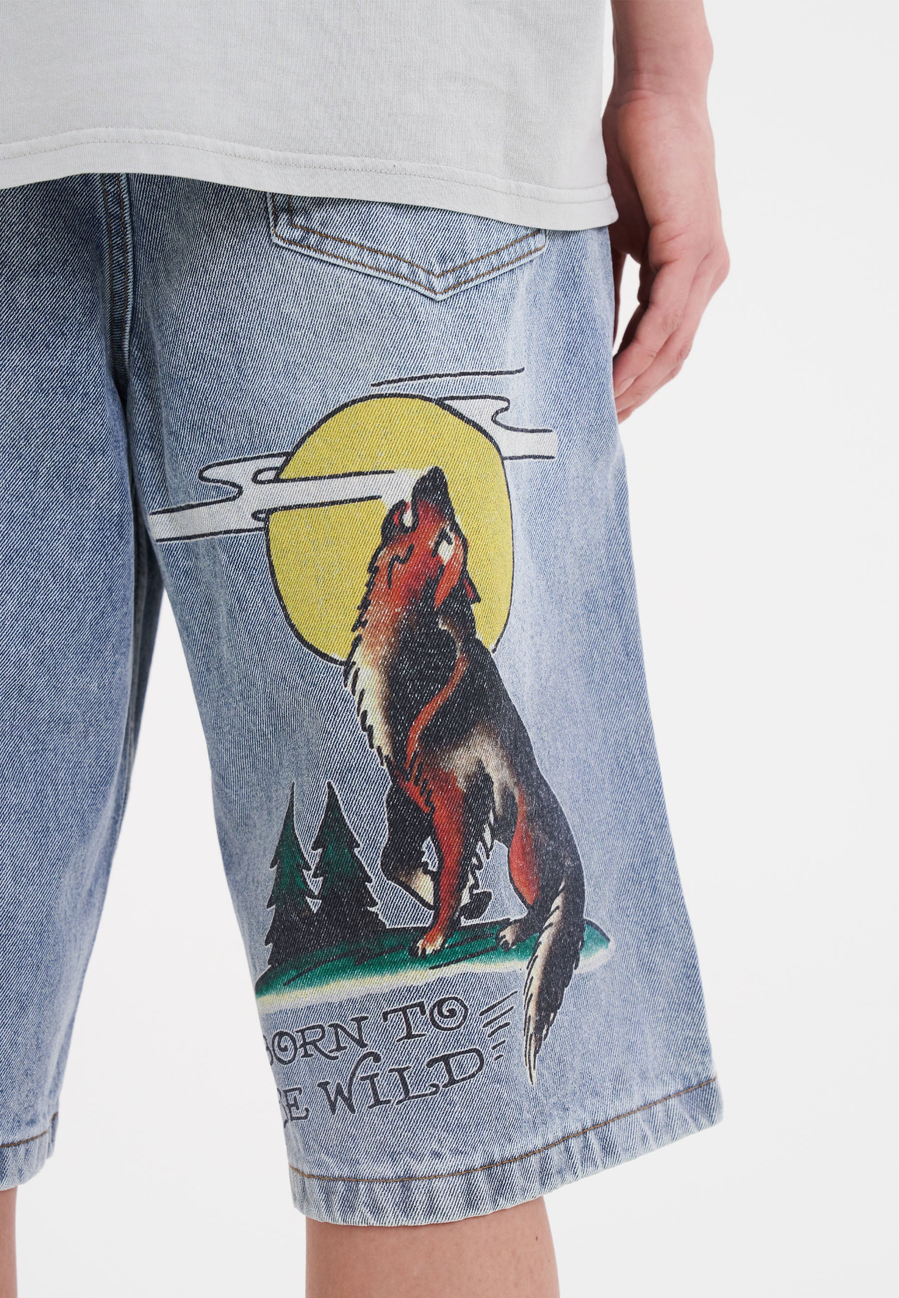 Womens Born Wild Relaxed Denim Jorts Shorts - Bleach - Image 6