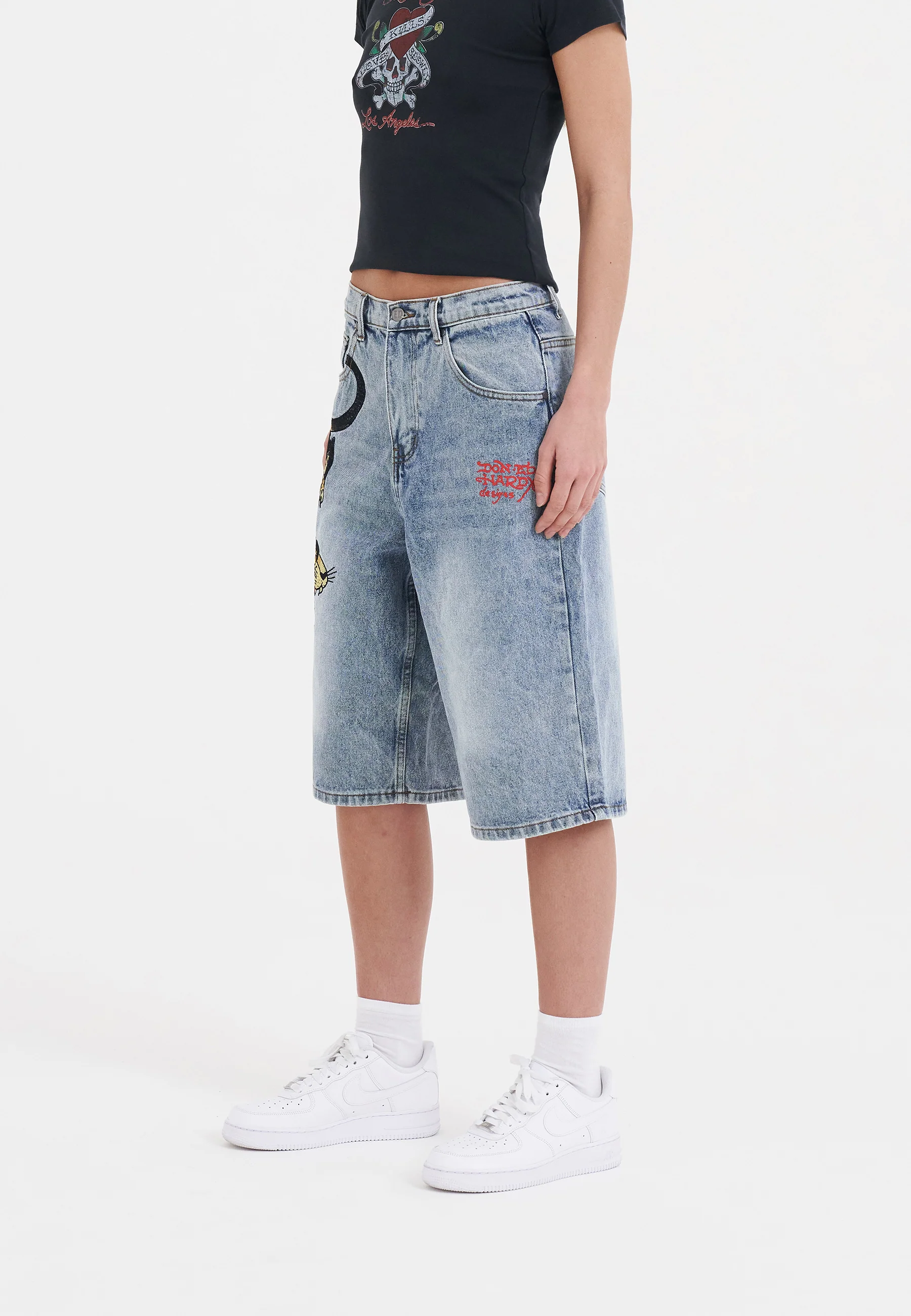 Womens Panther Crawl Relaxed Denim Jorts Shorts - Bleach - Image 3